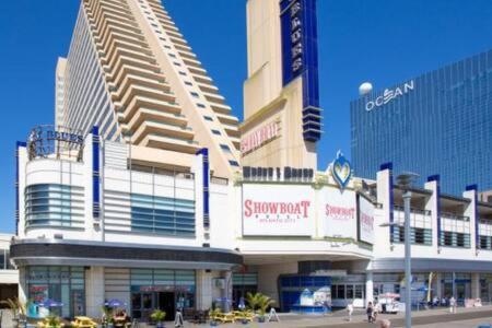 2Br 3Ba Ocean Front Condo On The Boardwalk Cozysuites Atlantic City Esterno foto