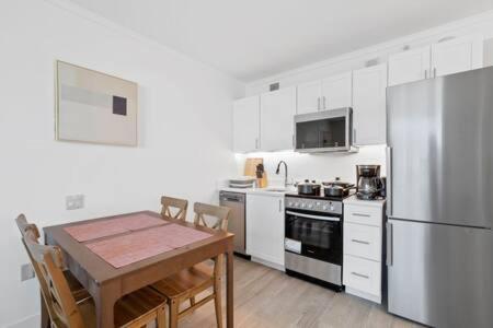 2Br 3Ba Ocean Front Condo On The Boardwalk Cozysuites Atlantic City Esterno foto