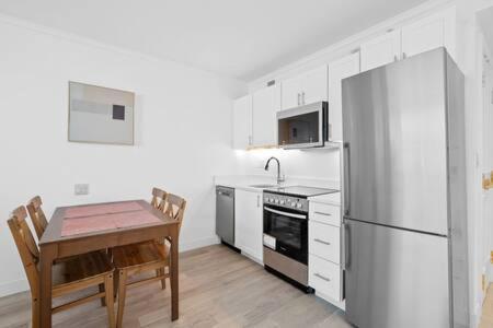 2Br 3Ba Ocean Front Condo On The Boardwalk Cozysuites Atlantic City Esterno foto